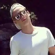 6686体育平台初级作者Zoe