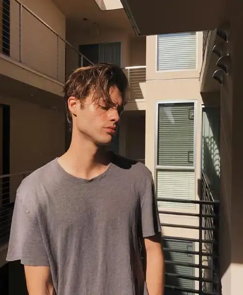 6686体育平台中级作者予之欢颜