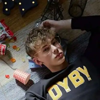 6686体育平台签约作者Sebastian