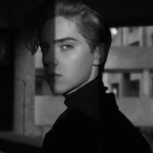 6686体育平台金牌作者Niamh