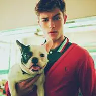 6686体育平台初级作者Nyla