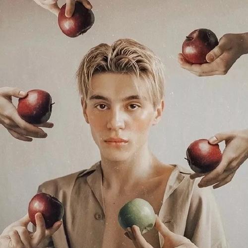 6686体育平台高级作者Elijah