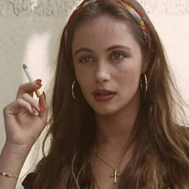 6686体育平台铁牌作者Caleb