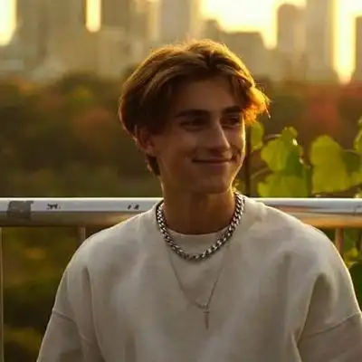 6686体育平台首席作者Georgia