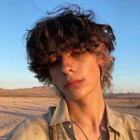 6686体育平台签约作者Caleb