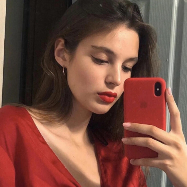 6686体育平台特邀作者十里红妆