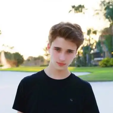 6686体育平台铜牌作者Emma