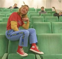 6686体育平台铁牌作者Bonnie