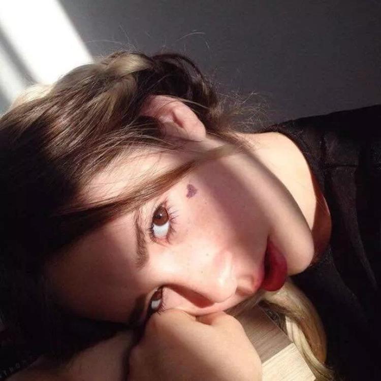 6686体育平台金牌作者Zoe