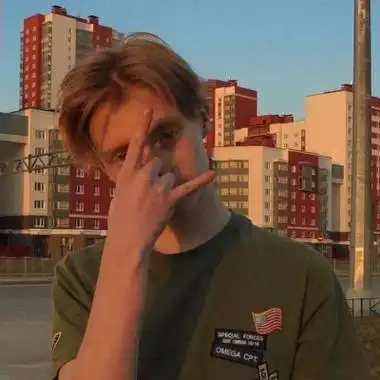 6686体育平台铁牌作者Evan