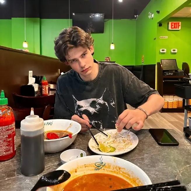 6686体育平台银牌作者Gary