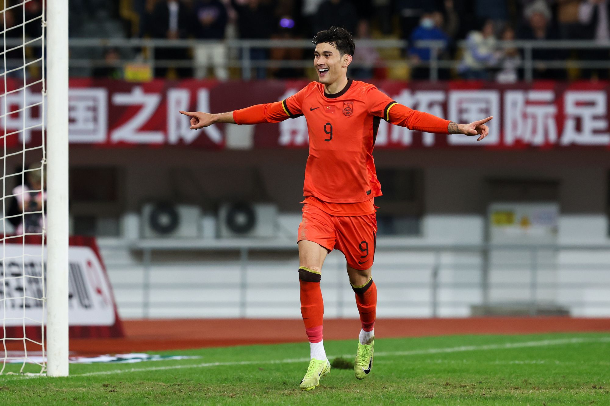 拜合拉木全场表现：接刘浩帆助攻破僵，脚后跟破门完成双响